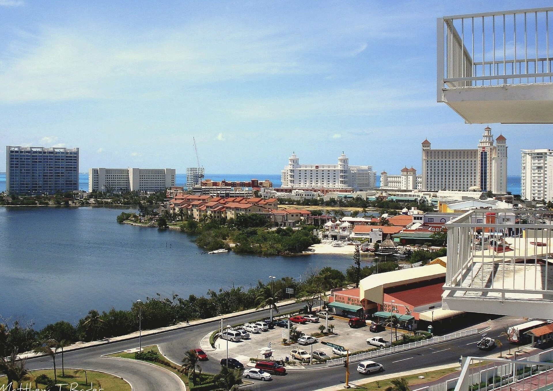 Cancún Hotel Zone and Caribbean coastline